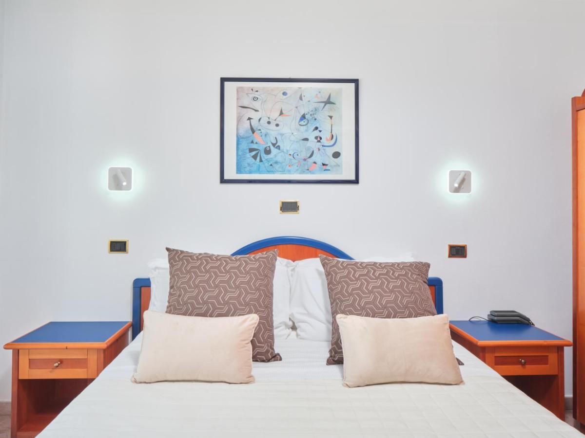 Hotel Ascot Riccione Eksteriør bilde