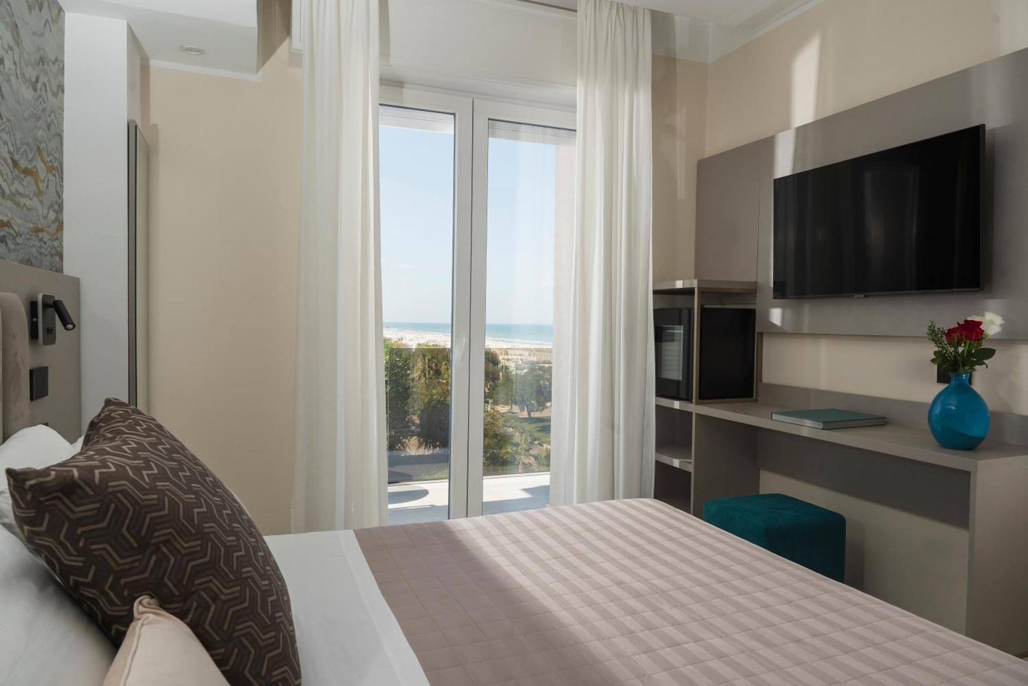 Hotel Ascot Riccione Eksteriør bilde